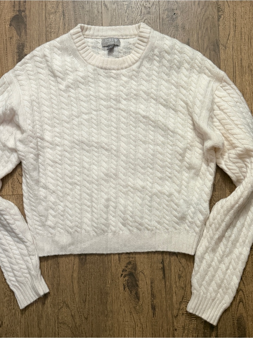 $228 J. Crew ๐ฏ Cashmere Shrunken Cable Knit Crewneck Sweater, Ivory, M Medium - Picture 3 of 8